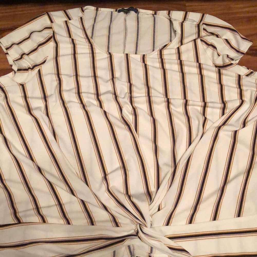 🌻 Women’s blouse